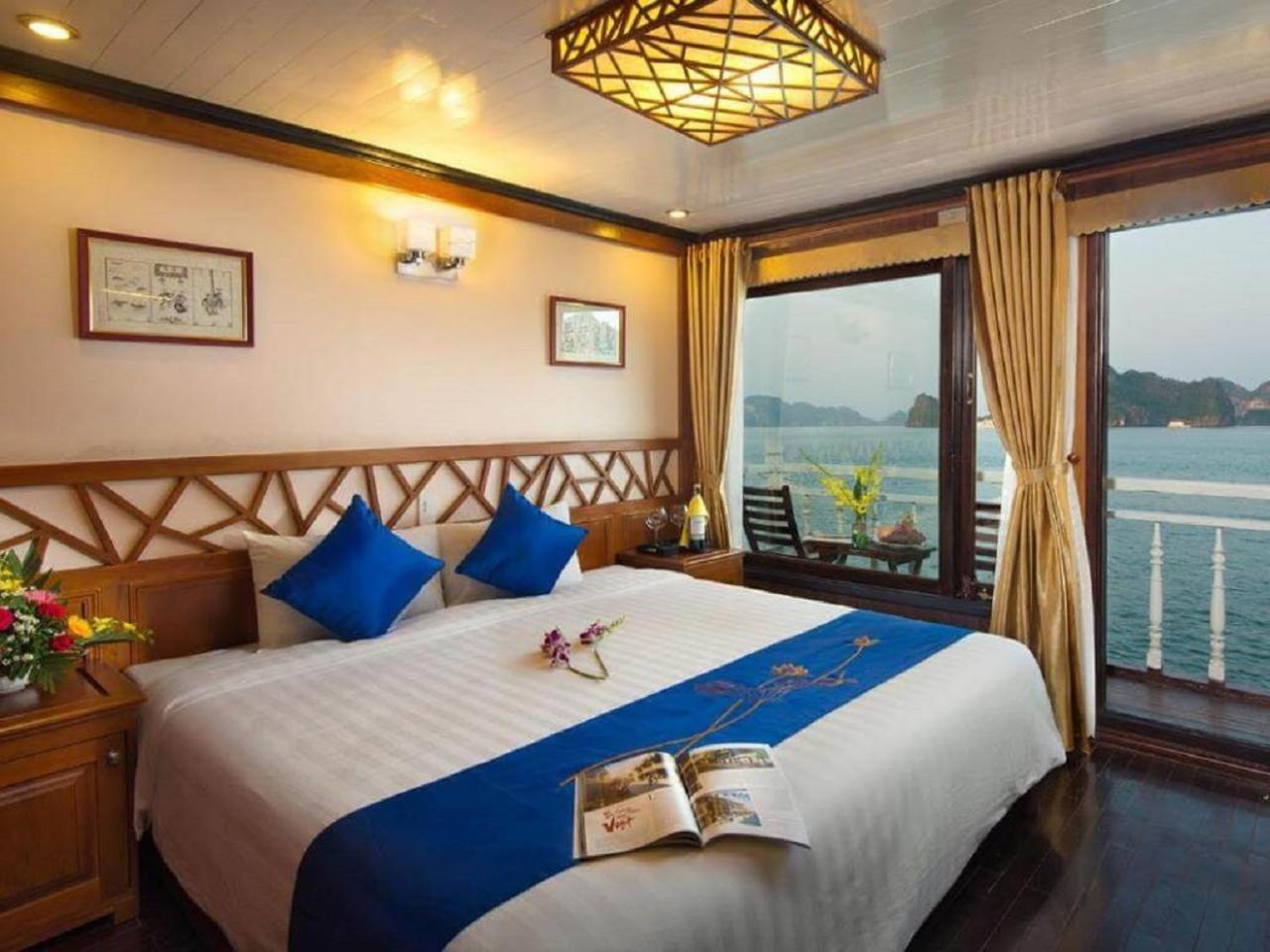Готель Royal Cruise Halong Bay Халонг Екстер'єр фото